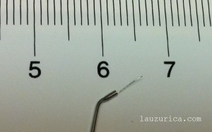 Terminal metálica ultrafina, para radiofrecuencia