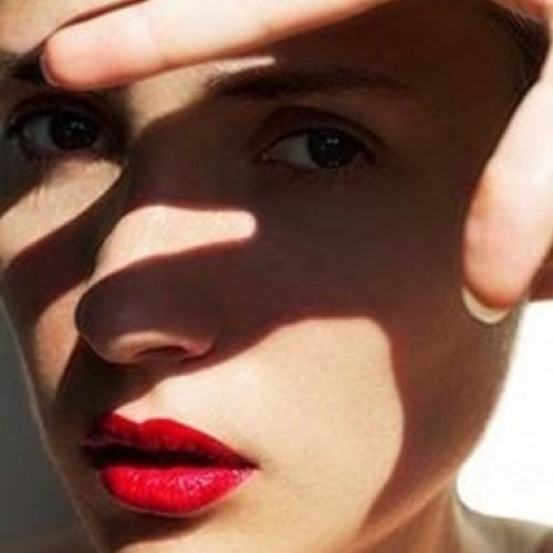 La radiación UV factor externo principal del envejecimiento de la piel.