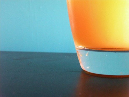 Zumo de cítricos, la rapidez de oxidación de su vitamina C obliga a su toma inmediata